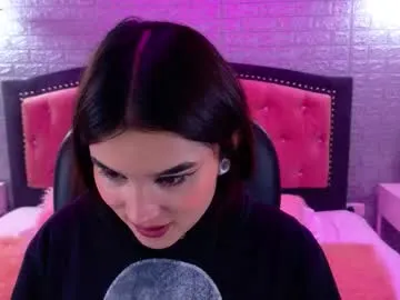 MaddieBryggs – webcam model profile photo Image 16