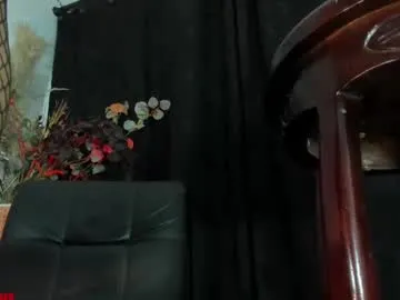 katrin_1 – webcam model profile photo Image 5