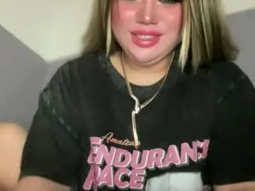 flirtysecretary123 – webcam model profile photo Image 17