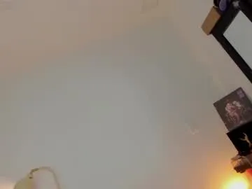 Chelsi16 – webcam model profile photo Image 17