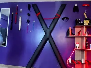 MaddieBryggs – webcam model profile photo Image 15