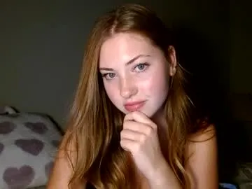 alice696969 – webcam model profile photo Image 10