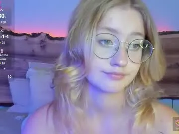 yourfavorite_bigclit – webcam model profile photo Image 15