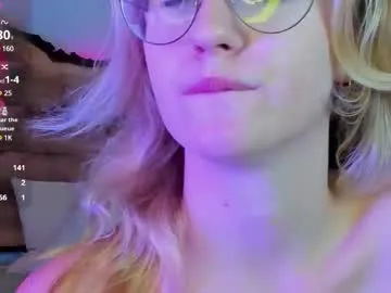 yourfavorite_bigclit – webcam model profile photo Image 7