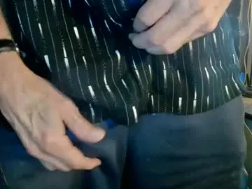 shiny-lily – webcam model profile photo Image 17