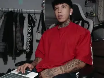 fresita_pink_ – webcam model profile photo Image 3