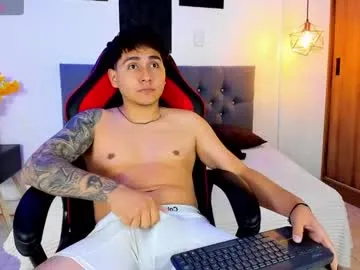 ANGELonDUTY – webcam model profile photo Image 10