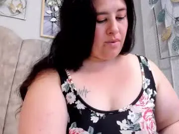 blush_mikki – webcam model profile photo Image 2