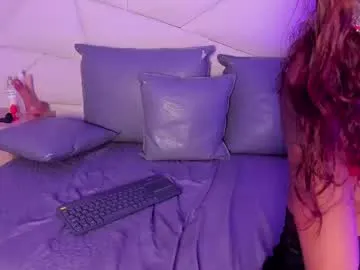 thicc_n_creamy69 – webcam model profile photo Image 11