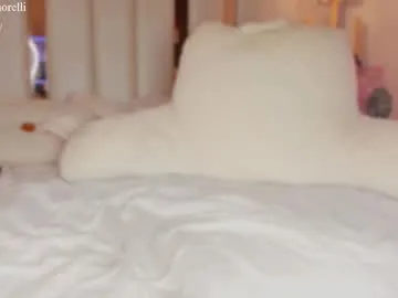 xlunami – webcam model profile photo Image 13