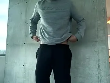 shiny-lily – webcam model profile photo Image 16