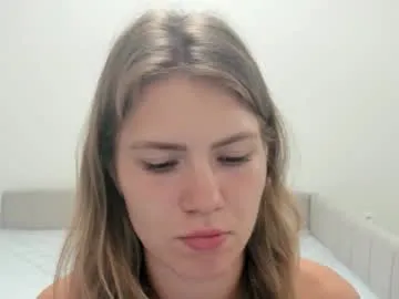 katysha_ – webcam model profile photo Image 3