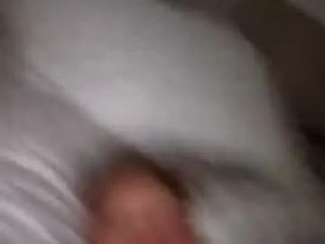 Sun-Moon – webcam model profile photo Image 16