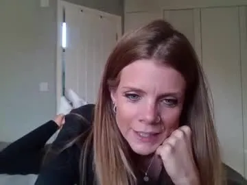 millemimi – webcam model profile photo Image 6