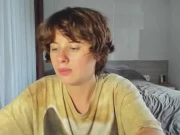 blondevelvet42 – webcam model profile photo Image 2