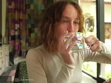 Milana555550 – webcam model profile photo Image 2