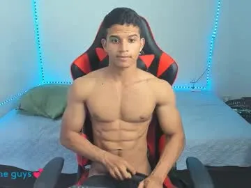 corni__ – webcam model profile photo Image 6