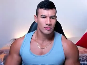 bella_luck – webcam model profile photo Image 14