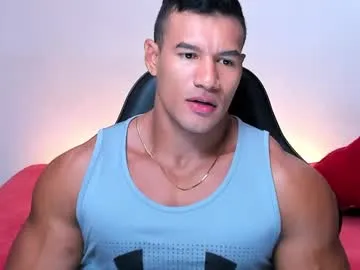 bella_luck – webcam model profile photo Image 8