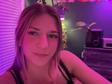 oliviahansleyy's Thumb Image