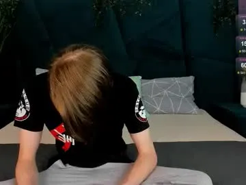 bellatee – webcam model profile photo Image 10