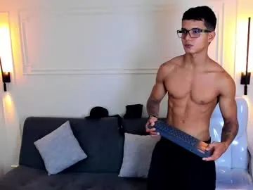 MinniMia – webcam model profile photo Image 19