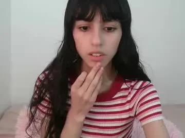 millemimi – webcam model profile photo Image 5