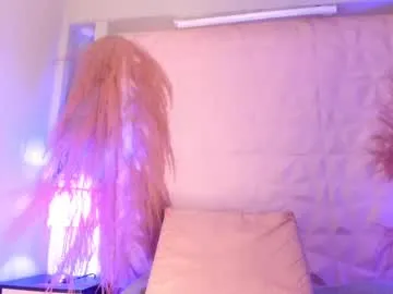 ELENA-XXX – webcam model profile photo Image 6