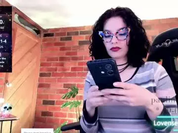 fresita_pink_ – webcam model profile photo Image 17