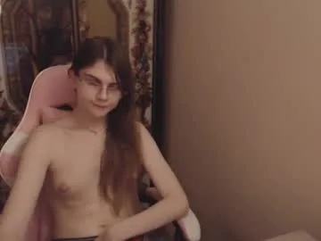 kattravens – webcam model profile photo Image 10