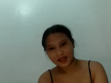 glossybabe_ – webcam model profile photo Image 9
