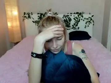 xunybany – webcam model profile photo Image 11