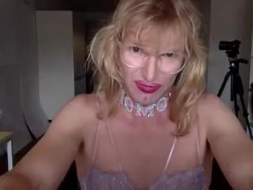 millemimi – webcam model profile photo Image 7