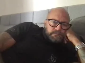 MinniMia – webcam model profile photo Image 11