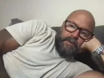 MinniMia – webcam model profile photo Image 8