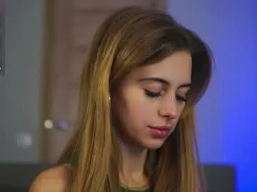 brilliantvictoria – webcam model profile photo Image 12