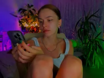 kimilee22 – webcam model profile photo Image 4
