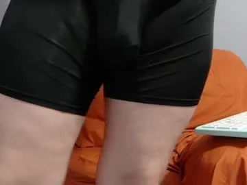 GeminiCode22 – webcam model profile photo Image 11