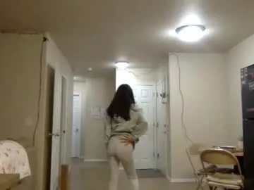 millemimi – webcam model profile photo Image 14