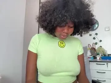 NickiMaldini – webcam model profile photo Image 3