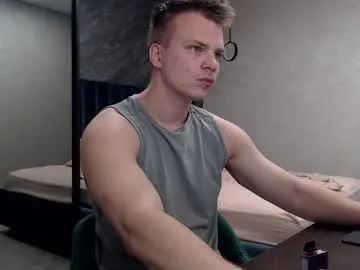 cutesmiles – webcam model profile photo Image 13