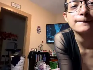 -Kitten-Meow- – webcam model profile photo Image 3