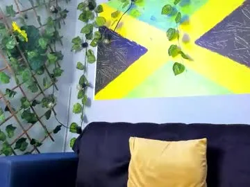 glossybabe_ – webcam model profile photo Image 13