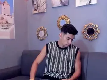 glossybabe_ – webcam model profile photo Image 17