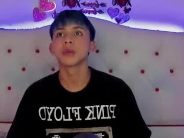 AngeLLL4 – webcam model profile photo Image 17