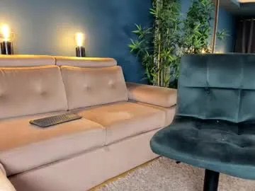 bunny_poison – webcam model profile photo Image 19