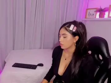 to4ka-gi – webcam model profile photo Image 2