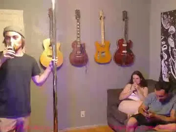 MinniMia – webcam model profile photo Image 9