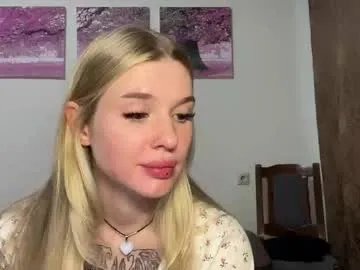 rouxe_lee – webcam model profile photo Image 11