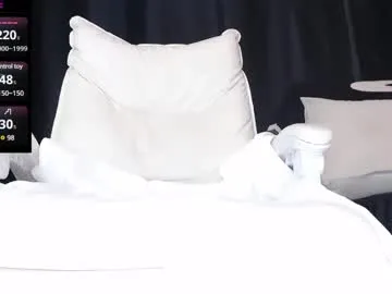 xlunami – webcam model profile photo Image 13